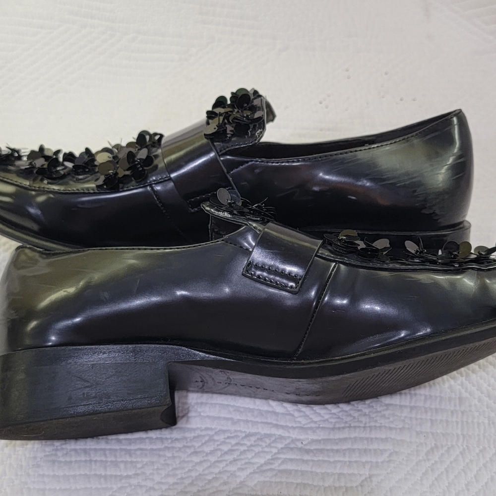 Zara black sequin patent leather loafers. - Picture 10 of 11